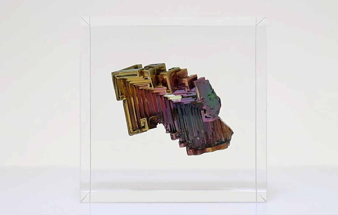 【ビスマス価格高騰！】神秘的なビスマス結晶 606g ケース付き ビスマス価格高騰！】神秘的なビスマス結晶 606g ケース付き - メルカリ