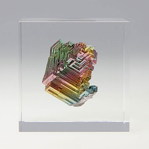 bismuth-crystal-cube-sample.jpg